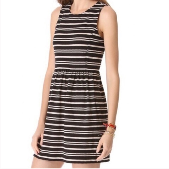 Madewell Dresses & Skirts - Madewell afternoon dress textured stripes M